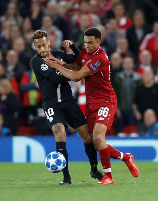 记者：本届世界杯将有半场球员和教练采访，赛前两天开发布会（记者称：本届世界杯增设半场球员、教练采访，赛前两日举行发布会）