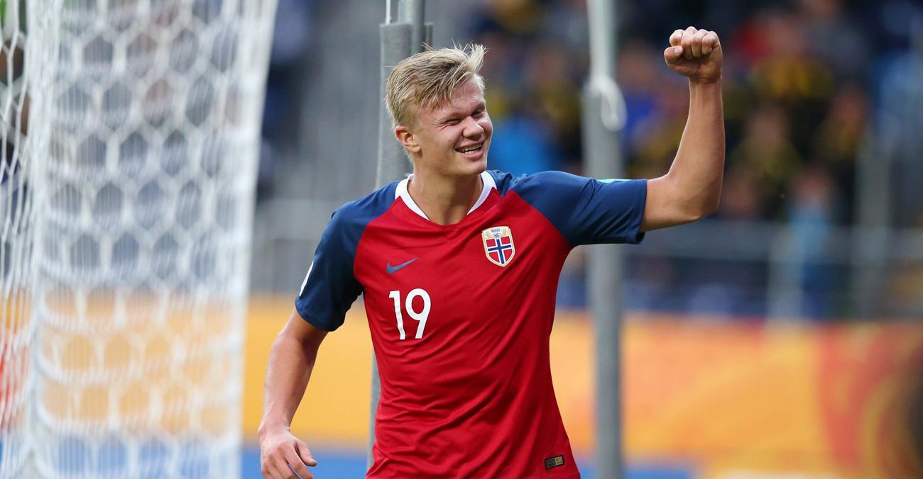 曼联队史最高薪11人阵容：C罗领衔，博格巴和拉什福德入选（曼联史上最高薪11人阵容：C罗领衔，博格巴、拉什福德在列）