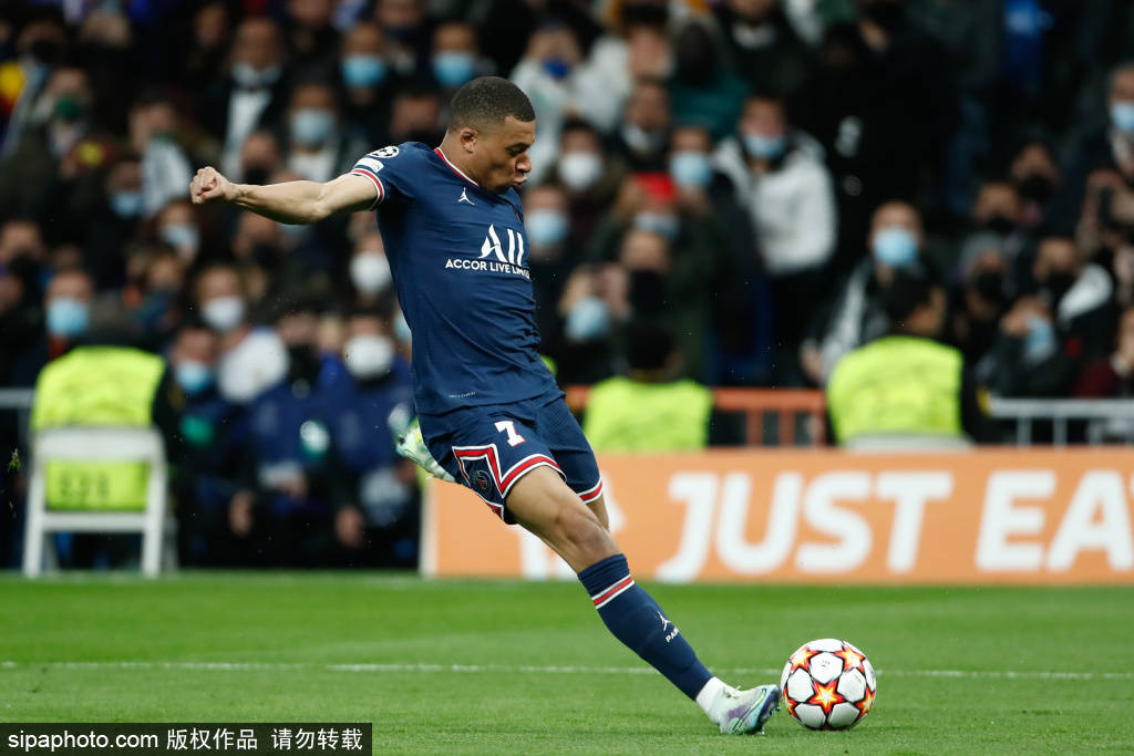 皇马不缺机会但依然输给曼城，阿隆索距离解脱还有多久？（皇马错失良机仍败给曼城，阿隆索的解脱还要等多久？）