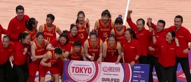 1-1战平，利物浦丢三分！英超积分榜：切尔西1-3惨败，阿森纳稳居榜首（英超综述：利物浦1-1憾平无缘三分，切尔西1-3不敌，阿森纳继续领跑积分榜）