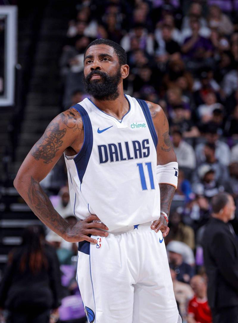 攻守易形，八成皇社球迷支持格德斯取代久保建英担任首发（风向已变：八成皇社球迷力挺格德斯顶替久保建英首发）