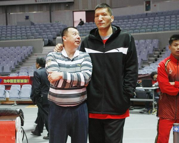 莫雷托：罗马想签下齐尔克泽，阿雷瓦洛和马拉是他的备选（莫雷托：罗马盯上齐尔克泽，备选人包括阿雷瓦洛与马拉）