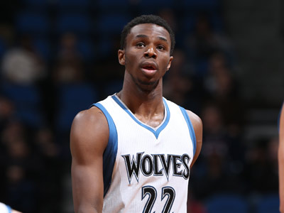 英超前瞻：曼联状态回暖期待连胜，西汉姆联进攻核心停赛（英超展望：曼联回勇冲击连胜，西汉姆进攻核心停赛缺阵）