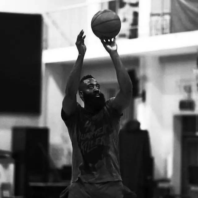 德转列巴甲最贵11人：罗克3500万领衔，多位欧洲豪门旧将入选（德转评巴甲身价最高11人：罗克3500万居首，多名欧洲豪门旧将上榜）