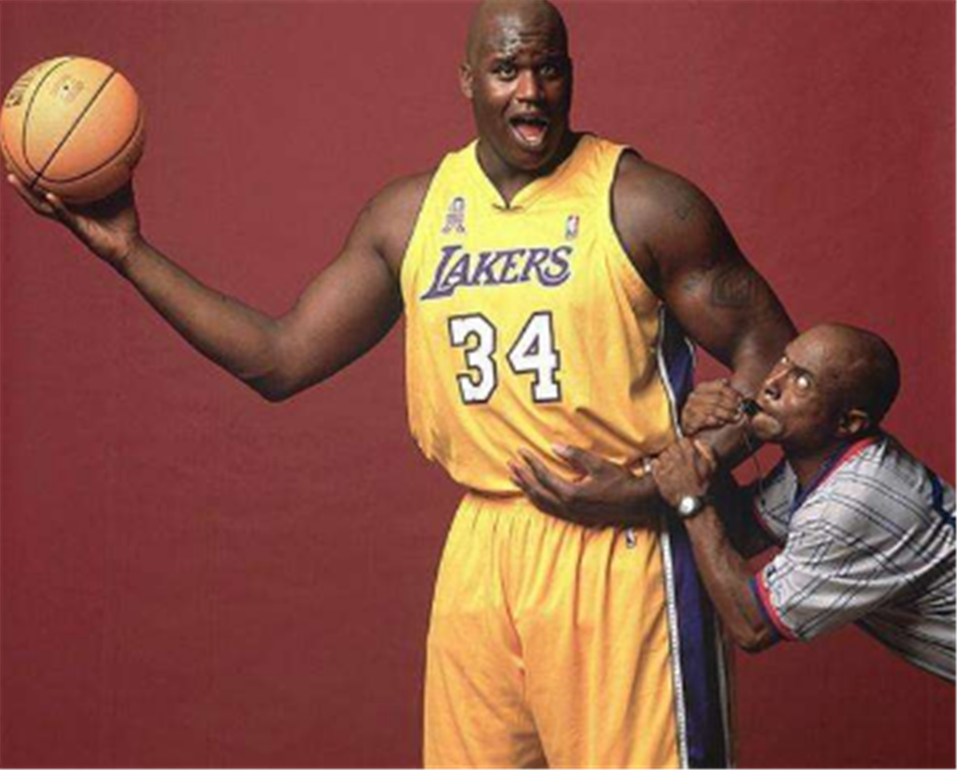 欧冠淘汰赛前瞻：曼城对阵尤文图斯,（曼城迎战尤文：欧冠淘汰赛前瞻）