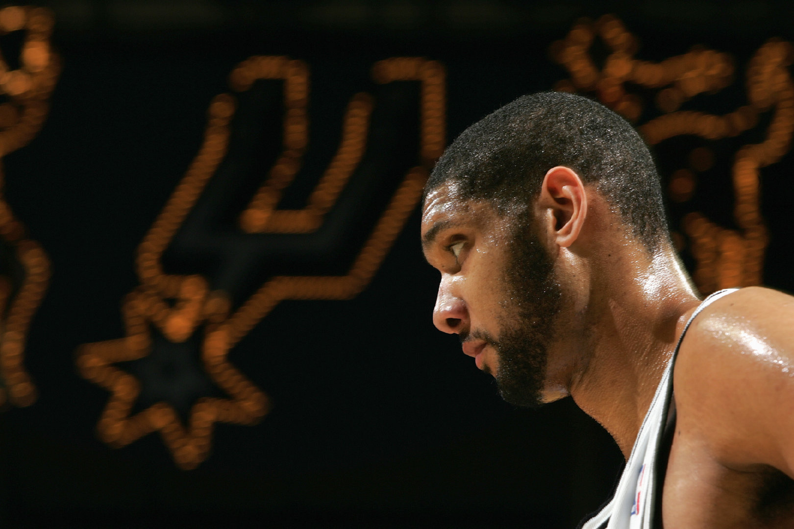 NBA季后赛展望：东西部首轮对阵预测,（NBA季后赛前瞻：东西部首轮对决预测）