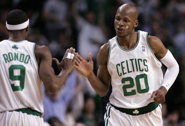 西甲半场：格德斯建功，久保建英失良机，皇家社会1-0赫罗纳（西甲上半场战报：格德斯破门，久保建英失机，皇家社会暂以1-0领先赫罗纳）